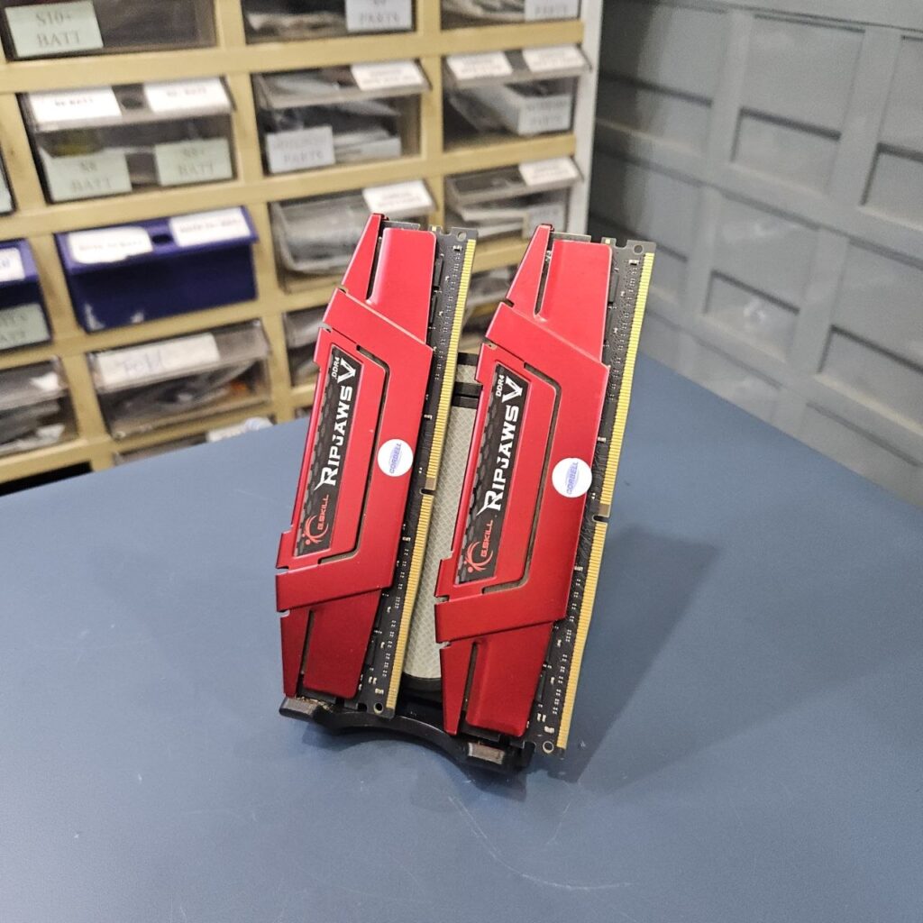 [used] Ripjaws V series DDR4 CL 19 2x8gb